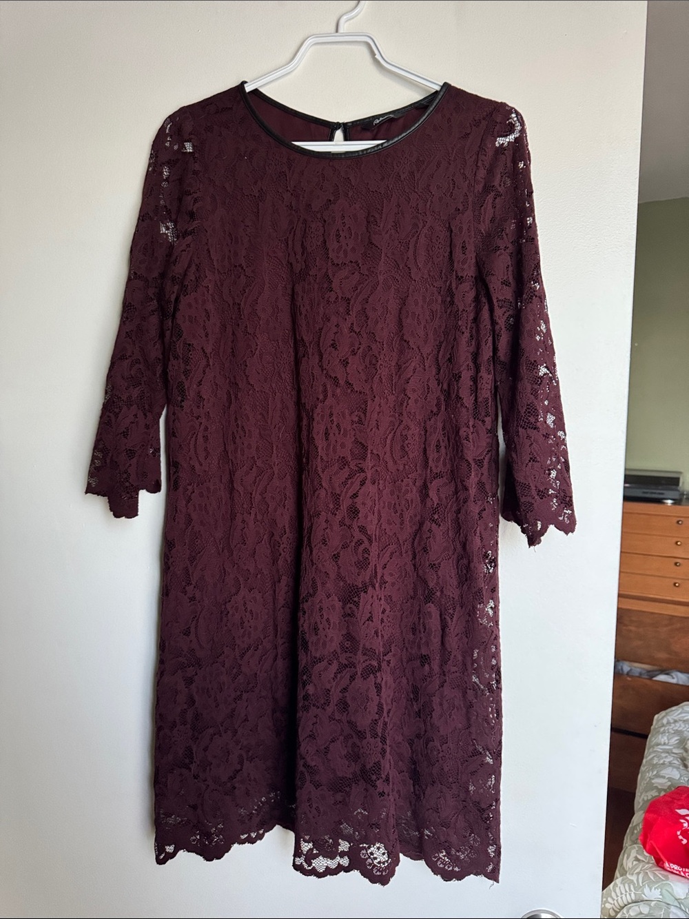 Reitmans Burgundy Lace Long-Sleeve Shift Dress